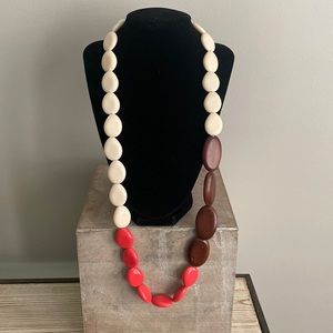 Beaded necklace